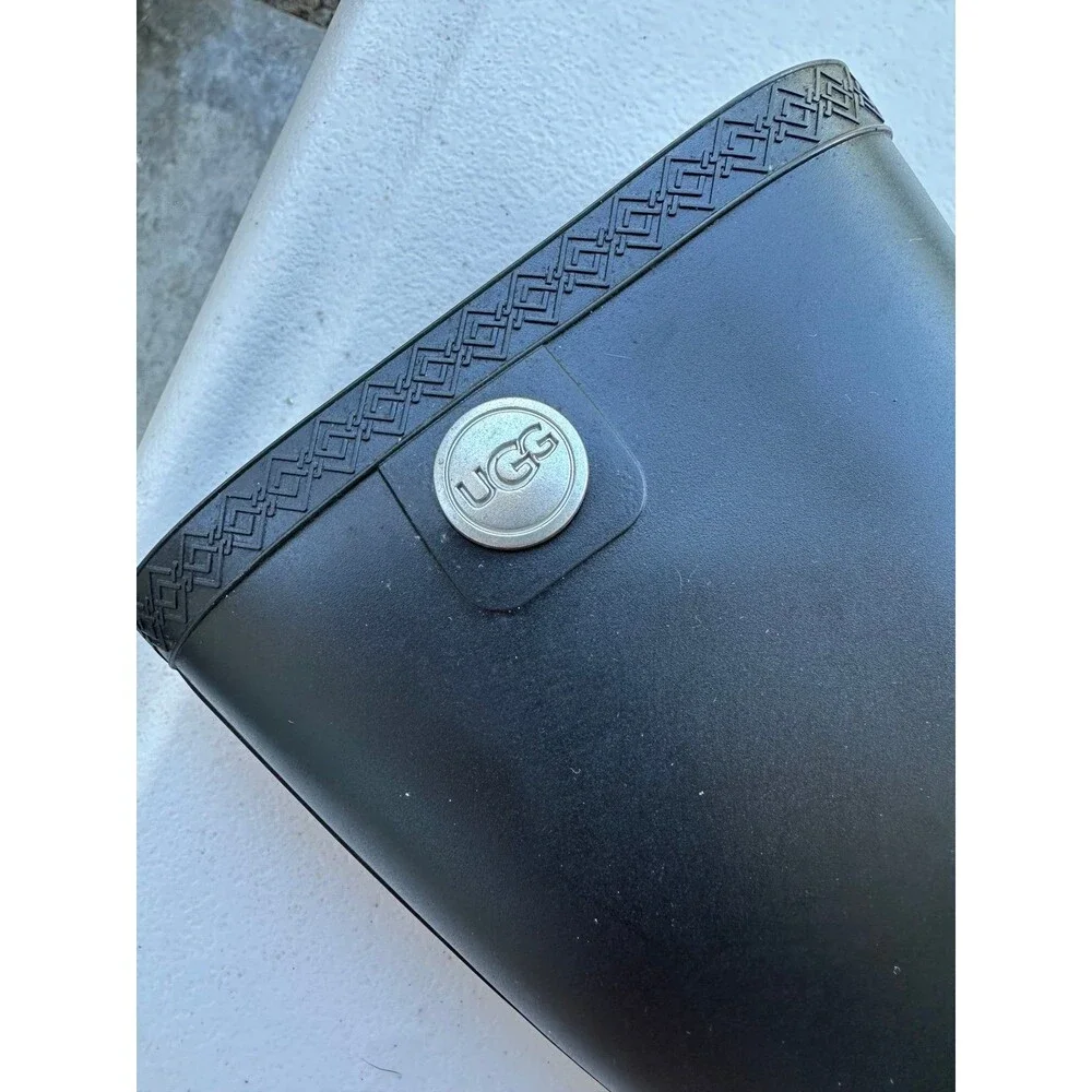 UGG gs01 17260526